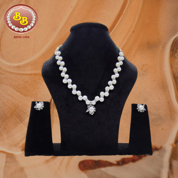 Designer Pearls Necklace Set