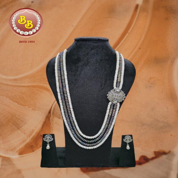 Gray Pearls Side Set – Timeless Elegance in Freshwater Pearls