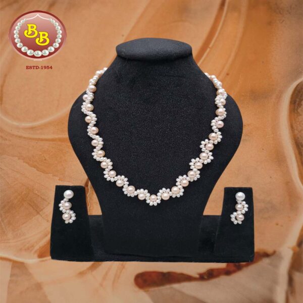 Beautiful Pearls Set