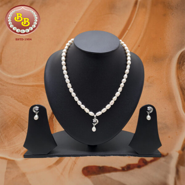 Elegant Pearls Set